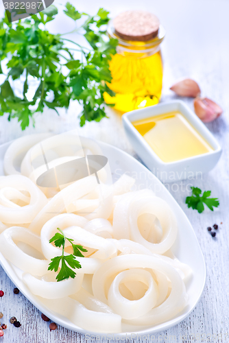 Image of Raw squid rings with pepper