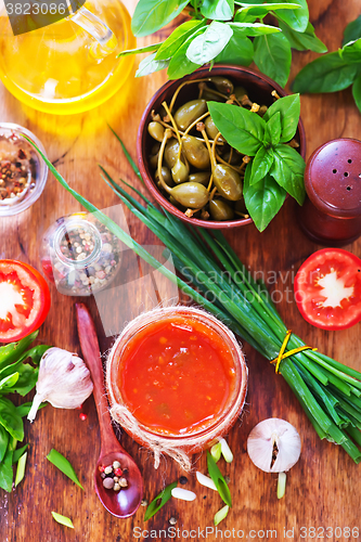Image of tomato sauce