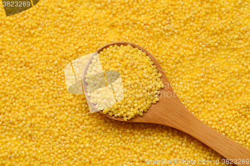 Image of raw yellow millet
