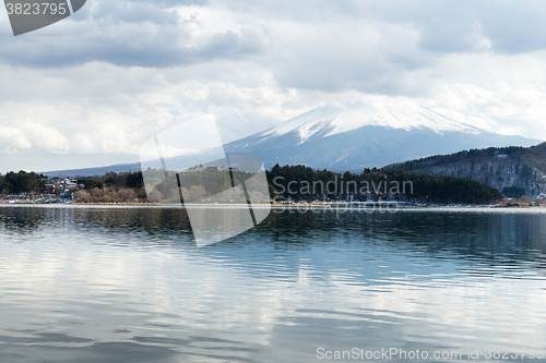 Image of Lake kawaguchi with mountain fuji in Japan