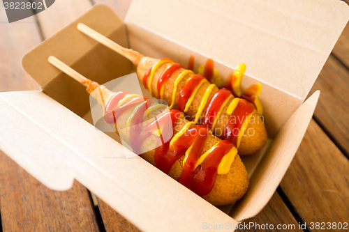 Image of Corn dog in paper box