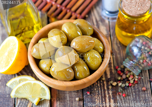 Image of green olives