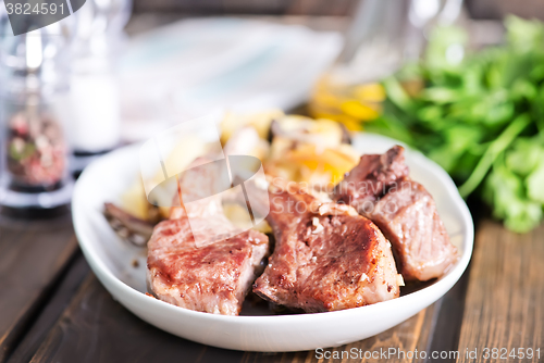 Image of Rack of lamb fried with aromatic olive oil