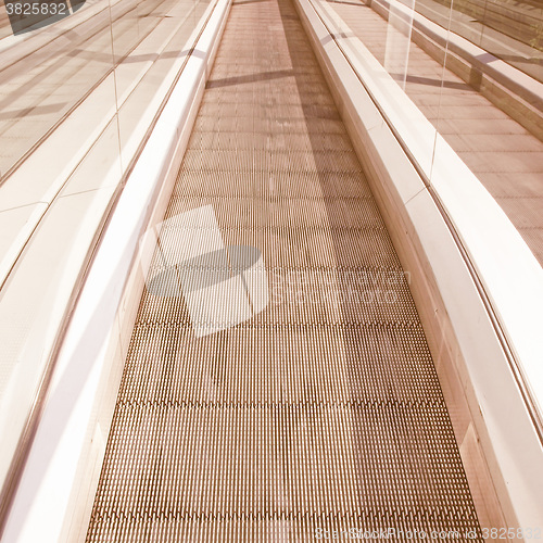 Image of  Escalator vintage