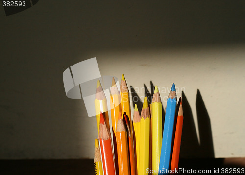 Image of Colorful crayons