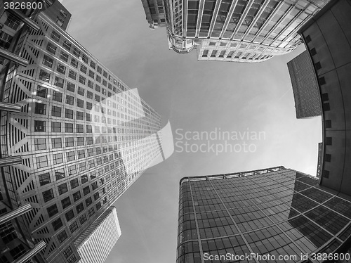 Image of Canary Wharf skyline in London in black and white