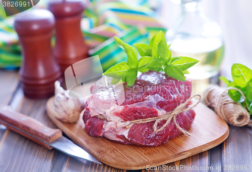 Image of raw meat