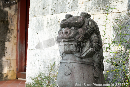 Image of Guardian lion-dog