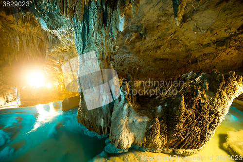 Image of Lake inside Gyukusendo cave