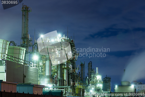 Image of Factory working at night in kawasaki