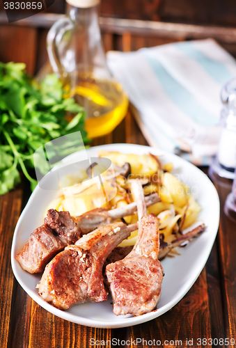 Image of Rack of lamb fried with aromatic olive oil