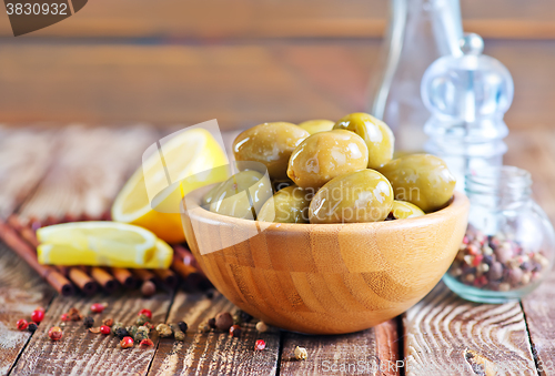 Image of green olives