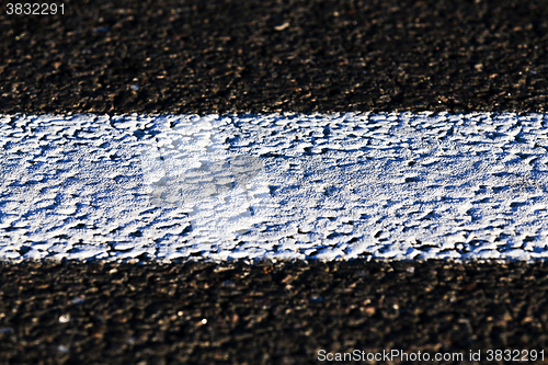 Image of line road markings 