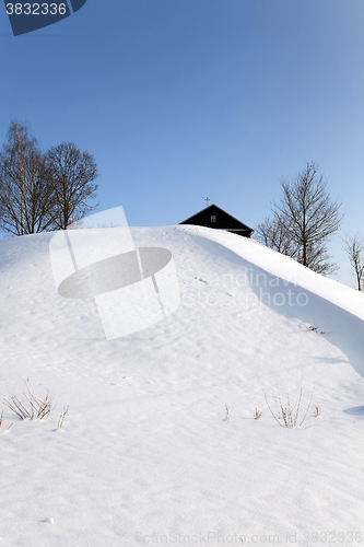 Image of snow covered hill  