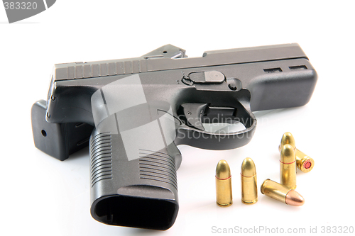 Image of ammo and handgun