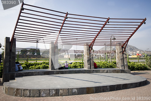 Image of the wall park lima peru