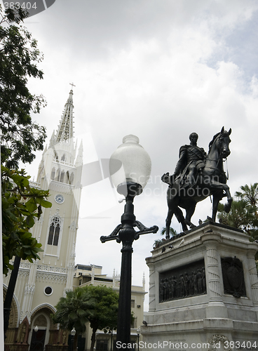 Image of simon-bolivar park