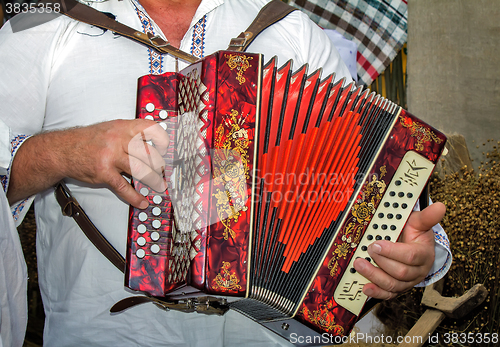 Image of Russian folk instrument - the accordion.