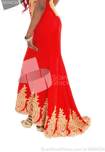 Image of African American woman in dress bottom.