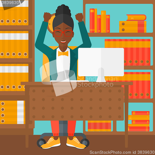 Image of Woman working at office.
