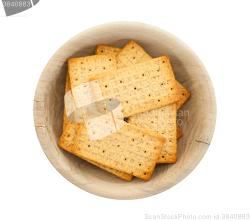 Image of Simple crackers in a wooden bowl