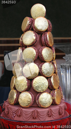 Image of Macaroons Cake