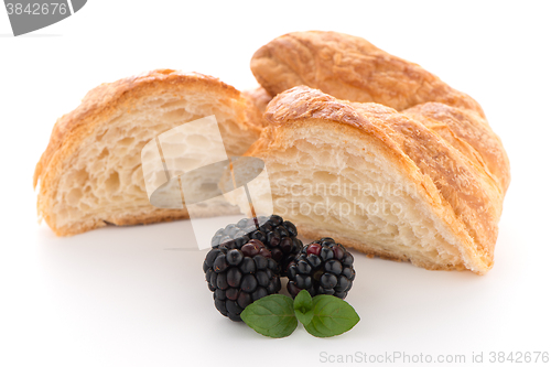 Image of Croissant and blackberries