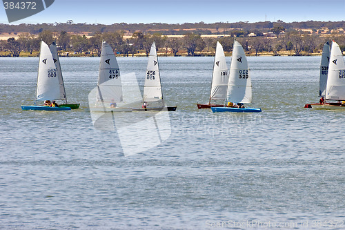 Image of sailing on lake bonney