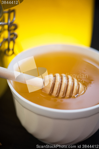 Image of Honey with walnut
