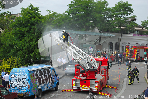 Image of Fire extinguishing.