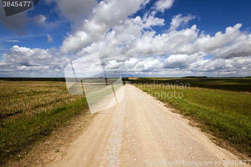 Image of   small country road 