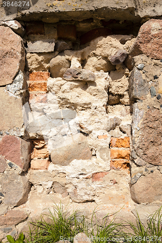 Image of   buildings   break down 