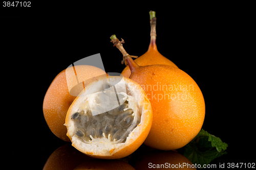 Image of Passion fruit maracuja granadilla