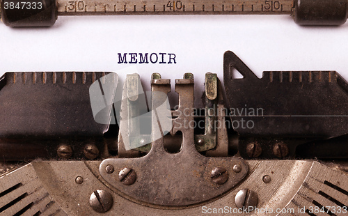 Image of Vintage typewriter - Memoir