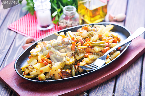 Image of fried vegetables with meat 