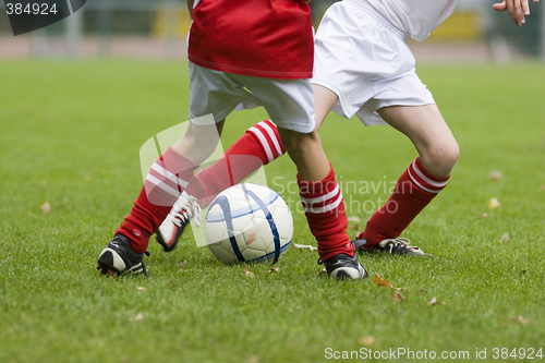 Image of Duel of football players