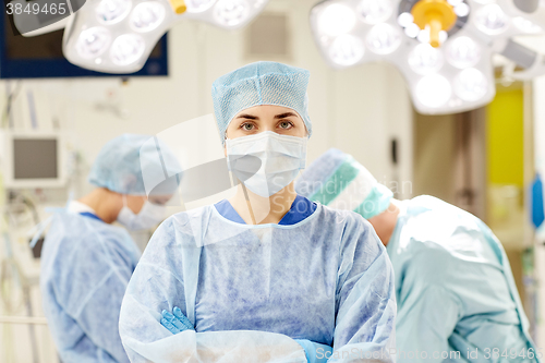 Image of surgeon in operating room at hospital