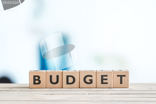 Image of Budget sign on a wooden table