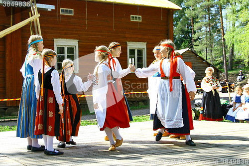 Image of Unidentified dancers in folklore ensemble