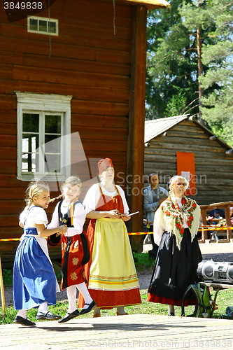 Image of Unidentified dancers in folklore ensemble