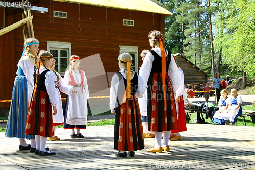 Image of Unidentified dancers in folklore ensemble