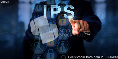 Image of Systems Administrator Pushing IPS