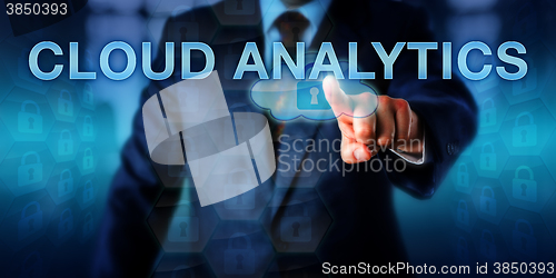 Image of IT Leader Touching CLOUD ANALYTICS