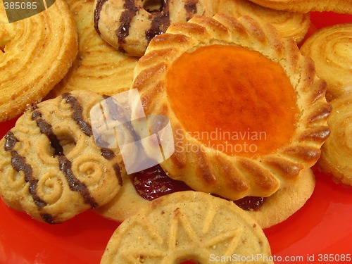 Image of tart and biscuits