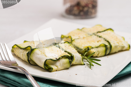 Image of Interlaced courgettes or zucchini slices