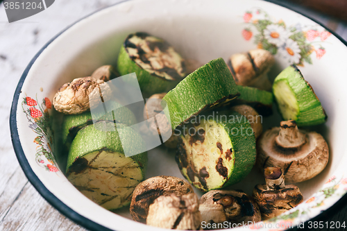 Image of grilled zucchini and mushrooms