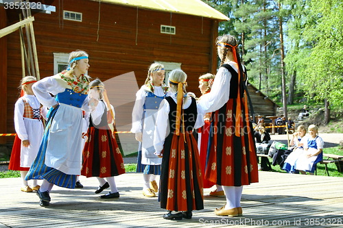 Image of Unidentified dancers in folklore ensemble