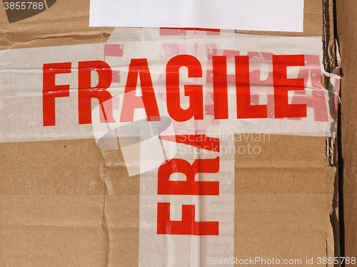 Image of Fragile sign on box