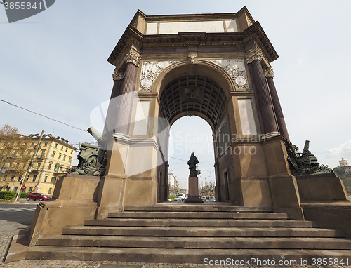 Image of Arco del Valentino arch in Turin