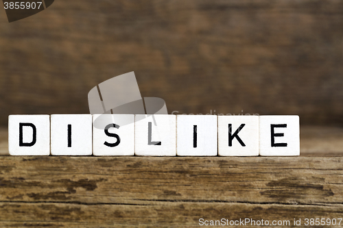 Image of The word dislike written in cubes